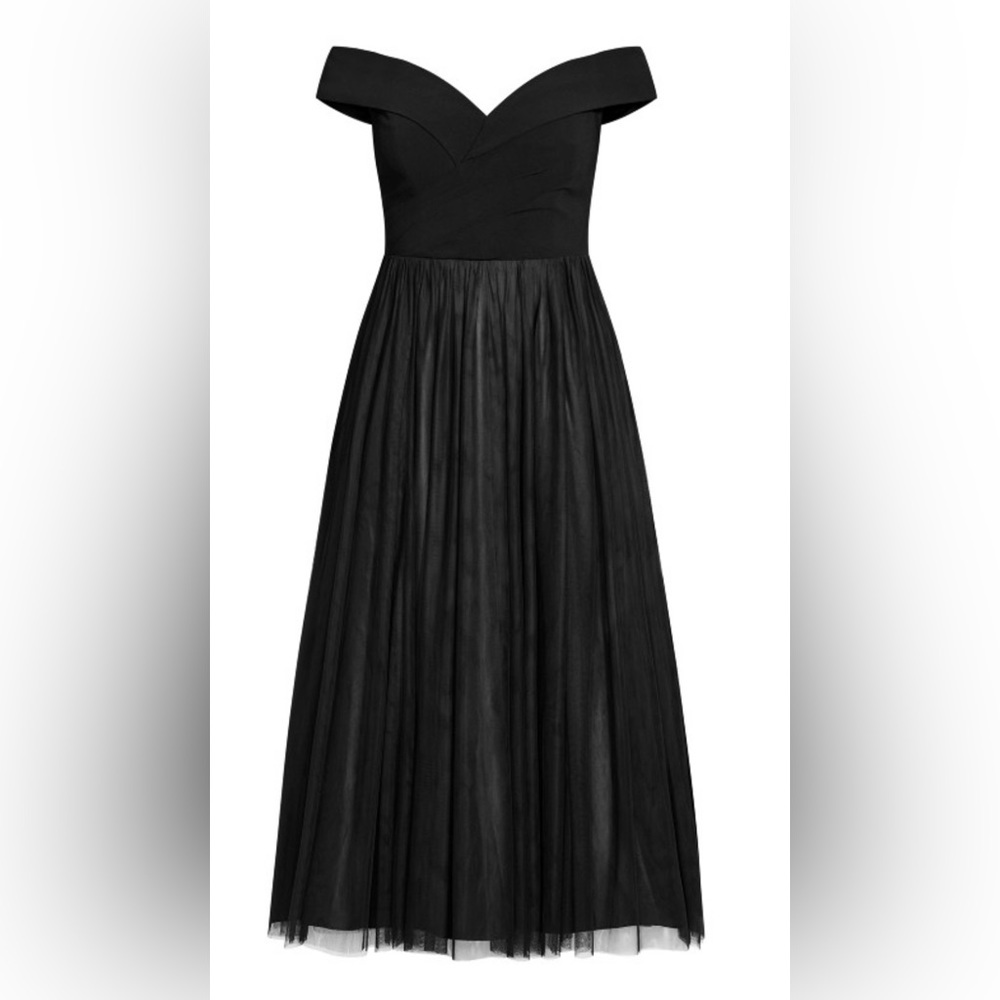 CITY CHIC
Rippled Tulle Maxi Dress - onyx size 14